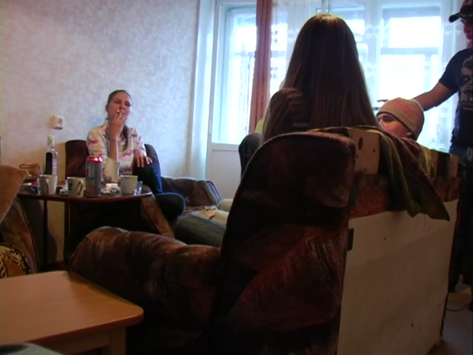 Alsa & Carol & Dazzy Pink & Melanie in a pair of in-love students 18+ enjoying college sex