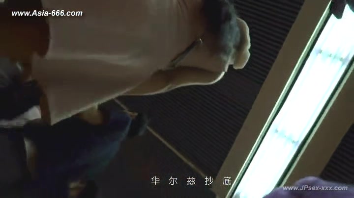 peeping chinese amateur upskirt.8