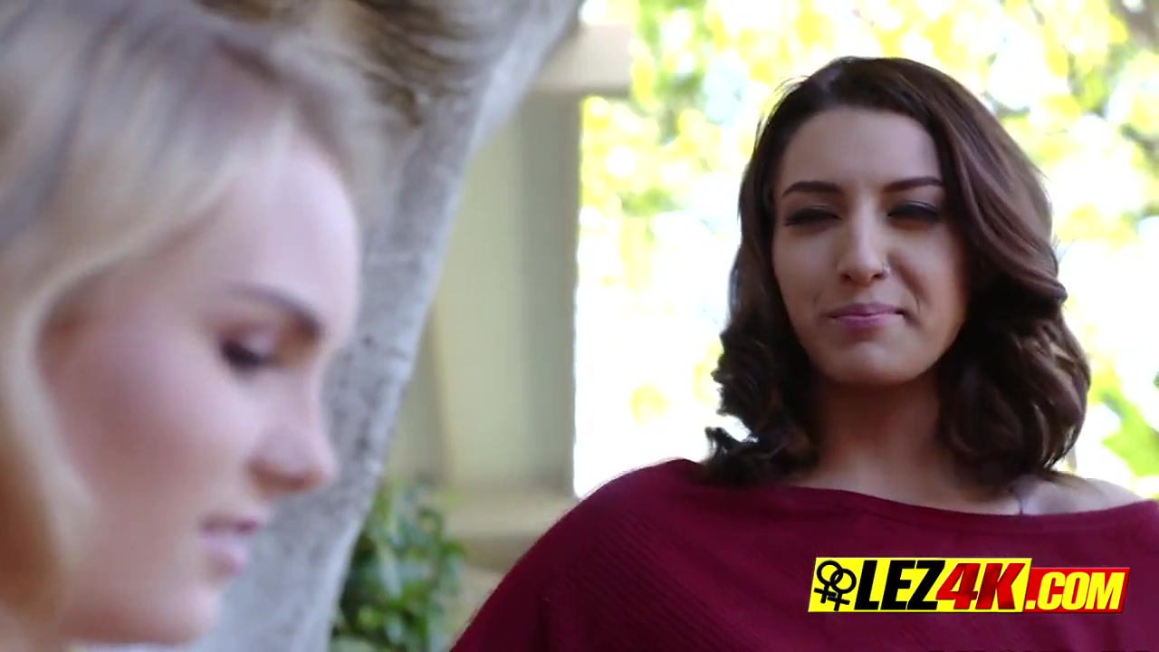 A Normal Friend Visit With Two Horny Girls Ends In Lesb