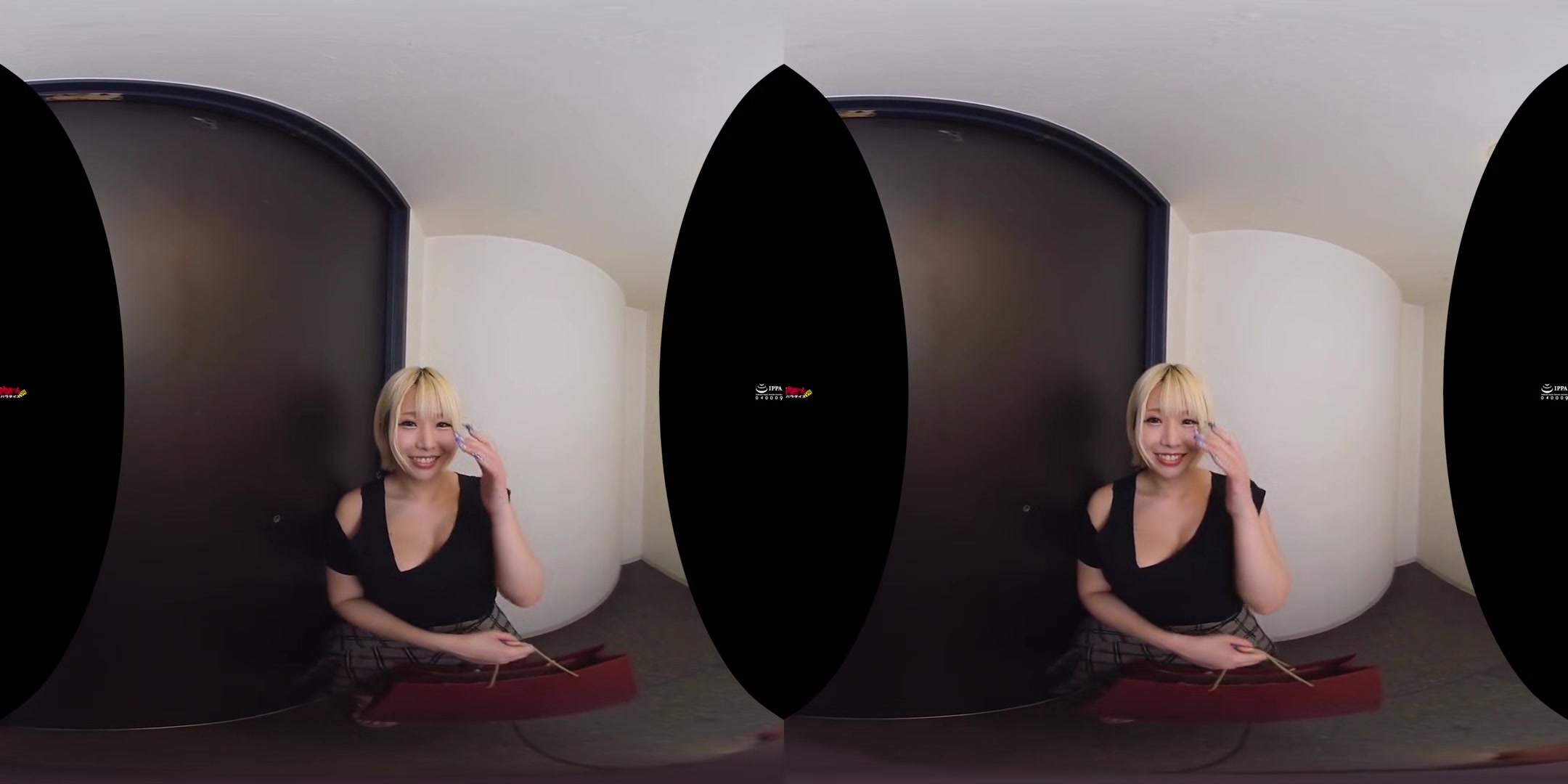 Alice Otsu - Sexually Insatiable Blonde-Haired Gyaru Moved in Next Door