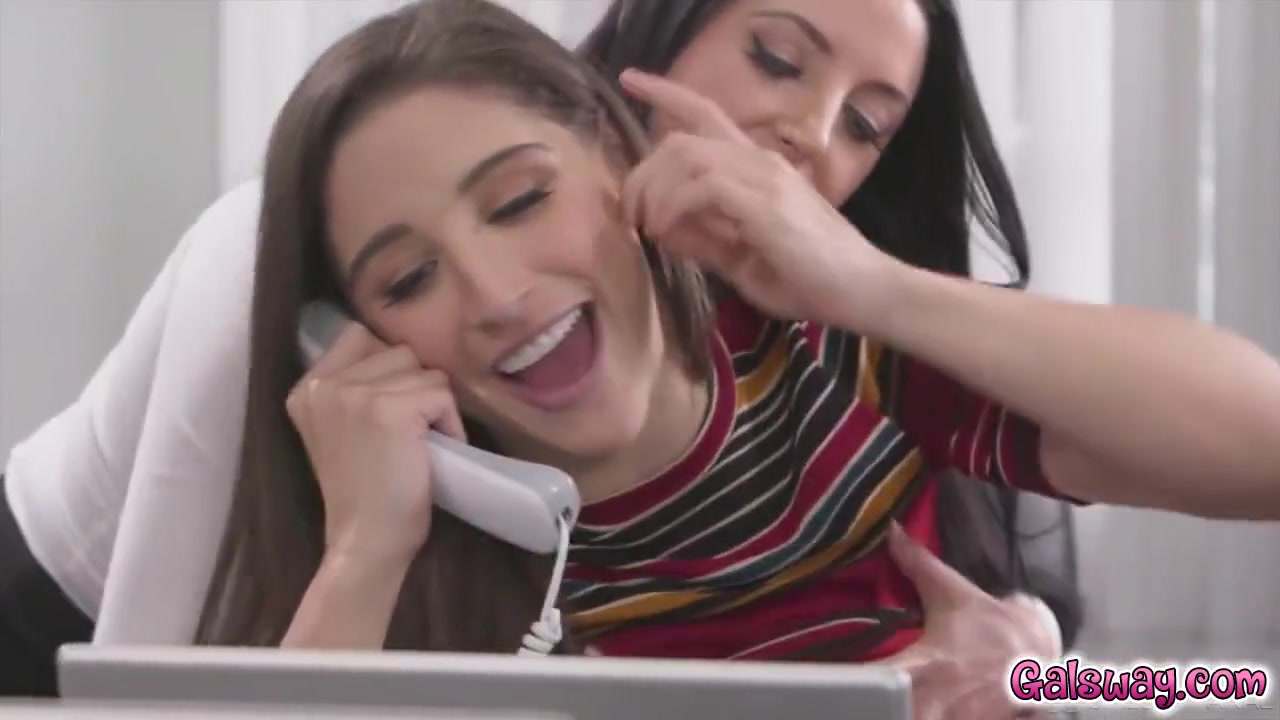 Angela Tests Abella And Krissy On How They Could Handle