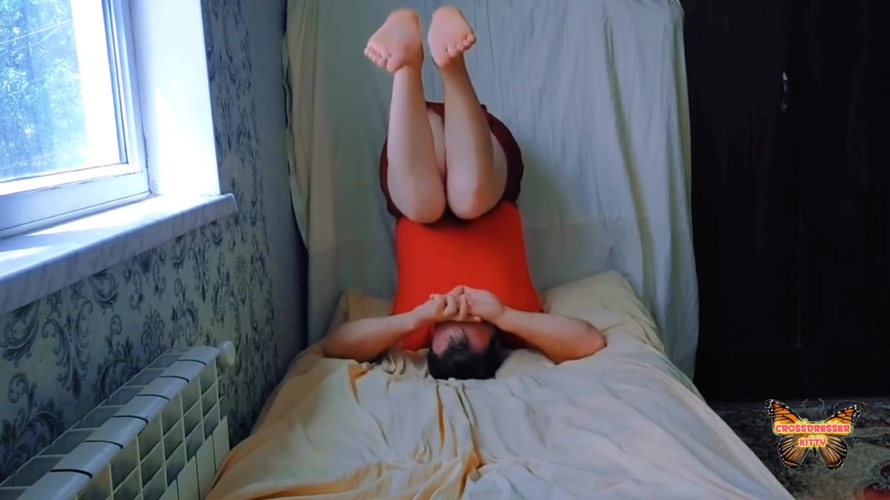 Crossdresser Kitty Amateur teen 18+ Femboy Model Loves Making Hot Sexy Videos At Her Room