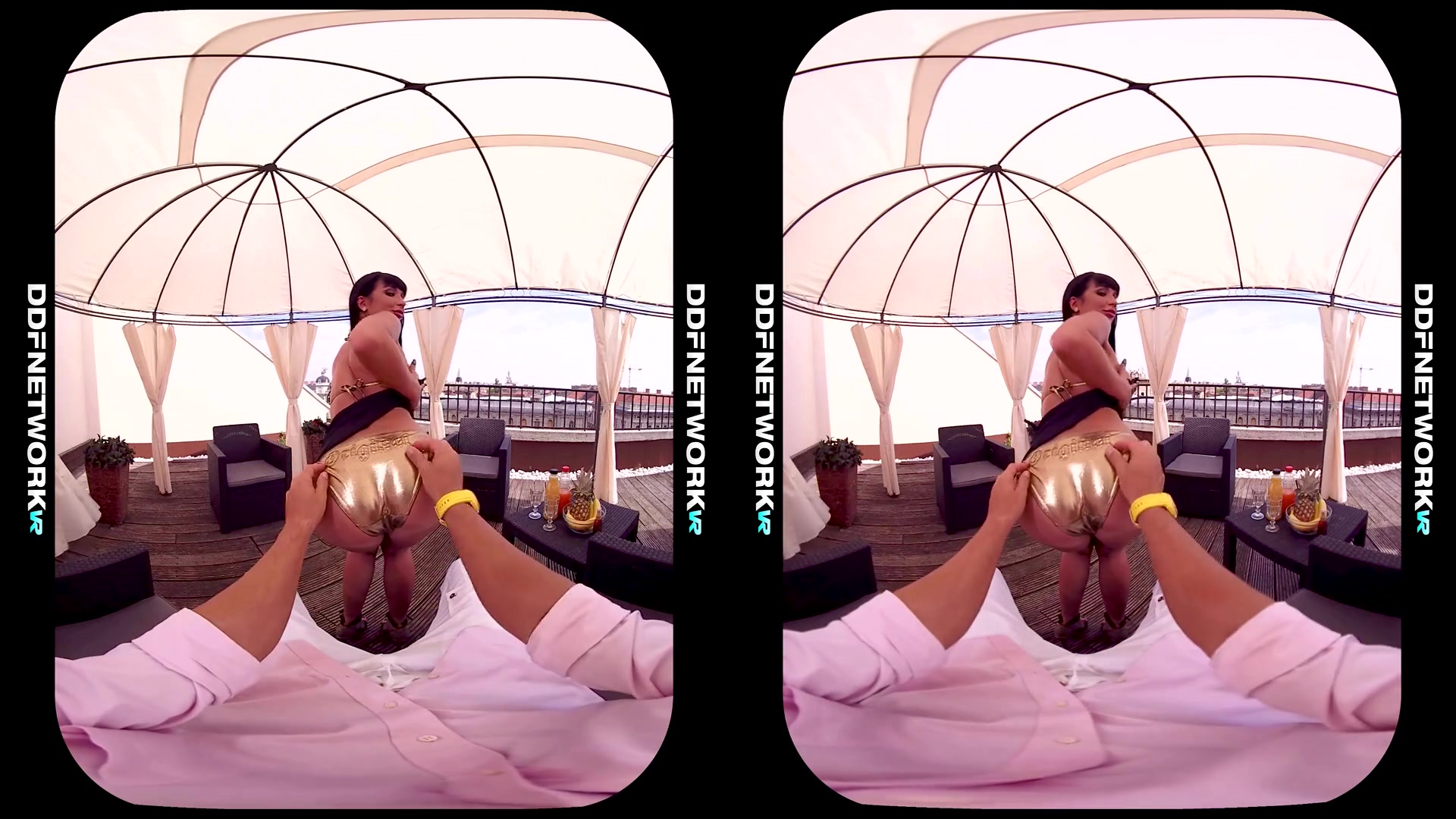 Valentina Ricci in The Valentina Ricci Cabana Fantasy - DDFNetworkVR