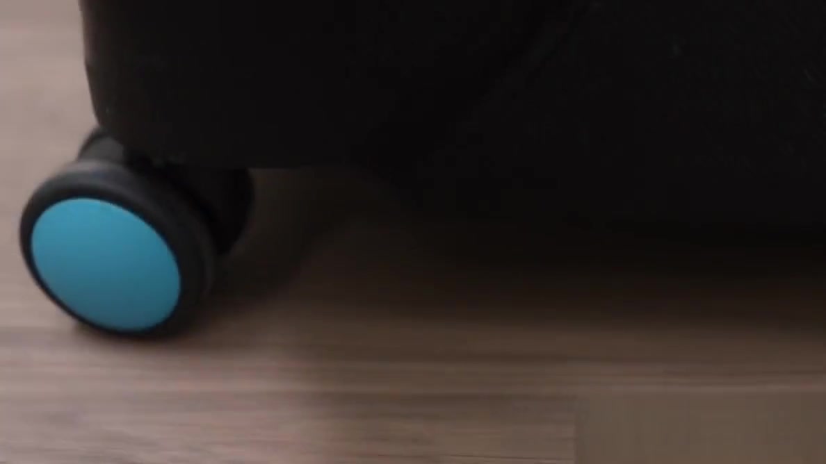 Pale teen 18+ redhead has some hot going away sex