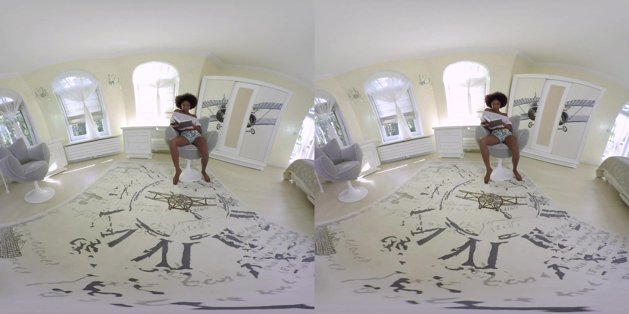 Luna Corazon in Interesting Book - RealJamVR