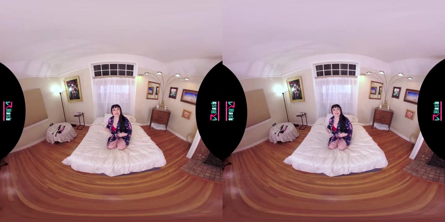 VRHUSH Siouxsie Q masturbating with a dildo in POV VR