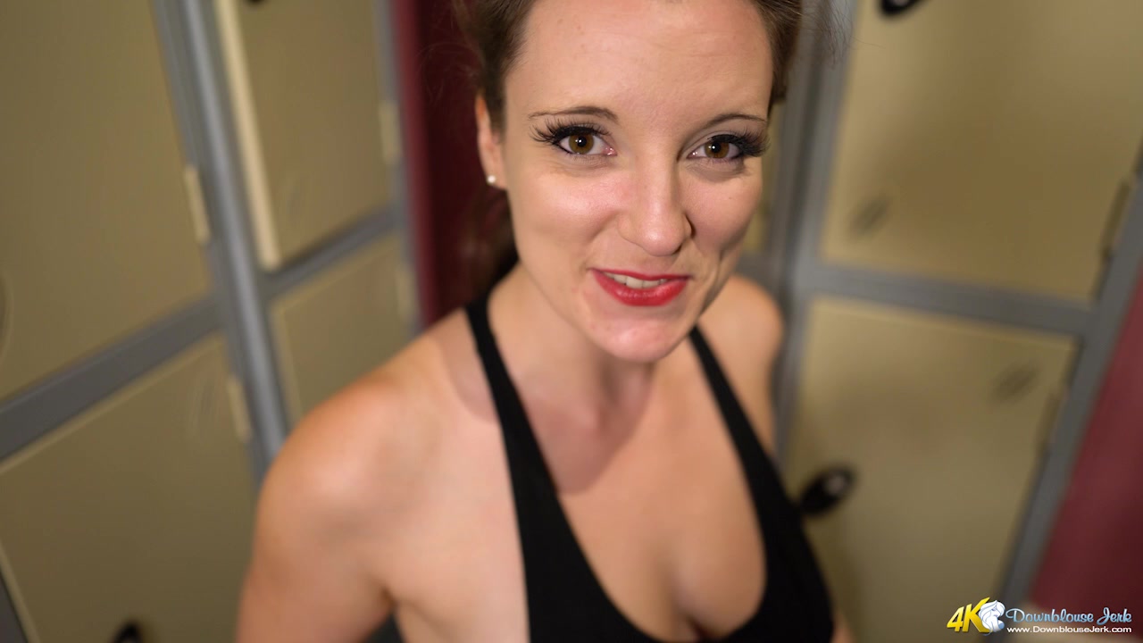 Gym Wank - DownblouseJerk
