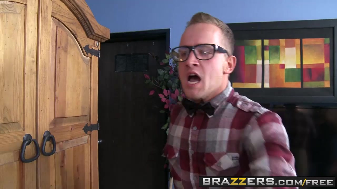 Brazzers - Baby Got Boobs - Sienna Day and Van Wylde - Fuck Your Way Out of the Friend