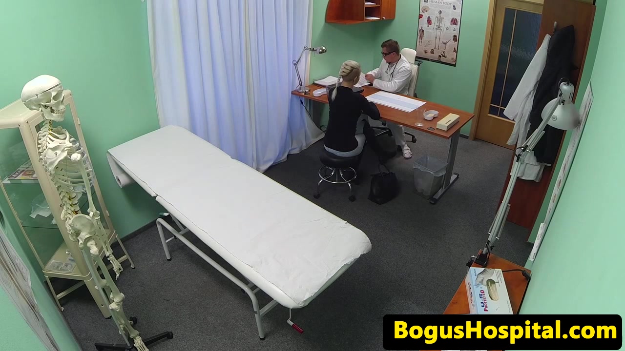 Czech patient riding doctors dick