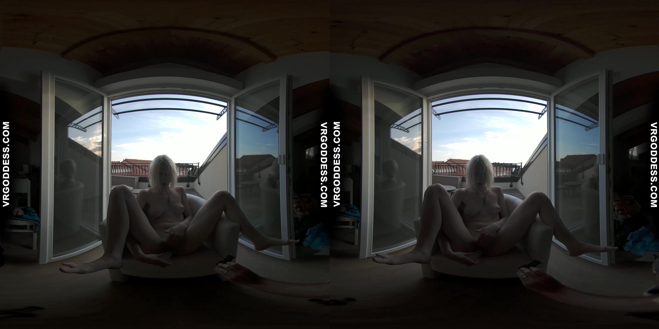 Blonde Ingrida Vacation Sunset Dildo Masturbation