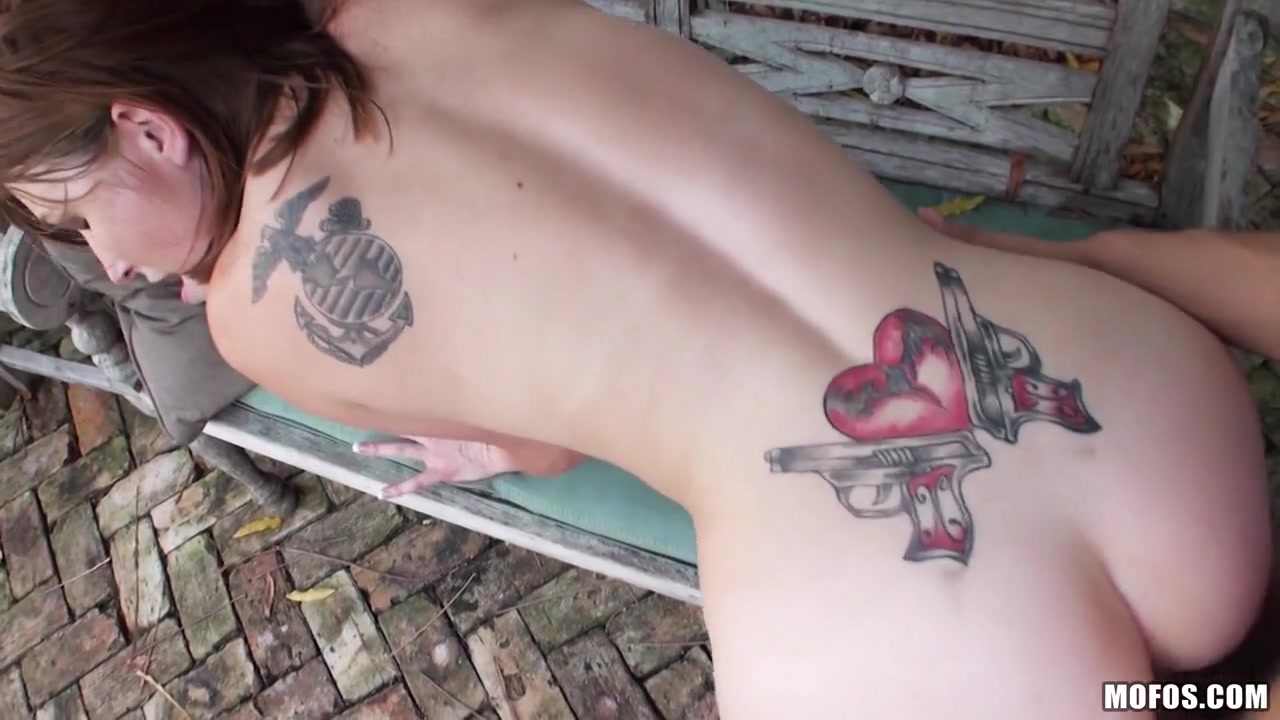 Daisy Owens in Redhead Fucks by the Pool - MofosBSides