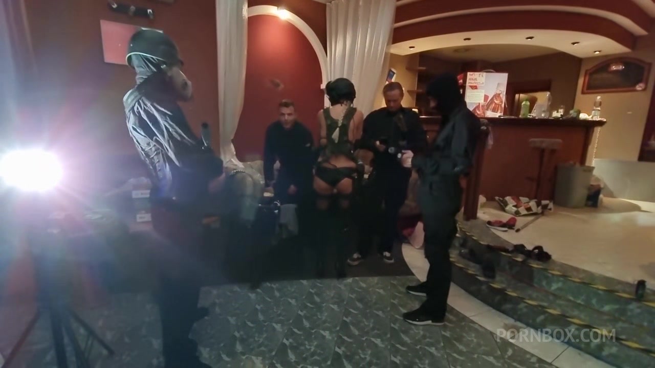 Florane russell FUll BTS from FuckHazard episode 1