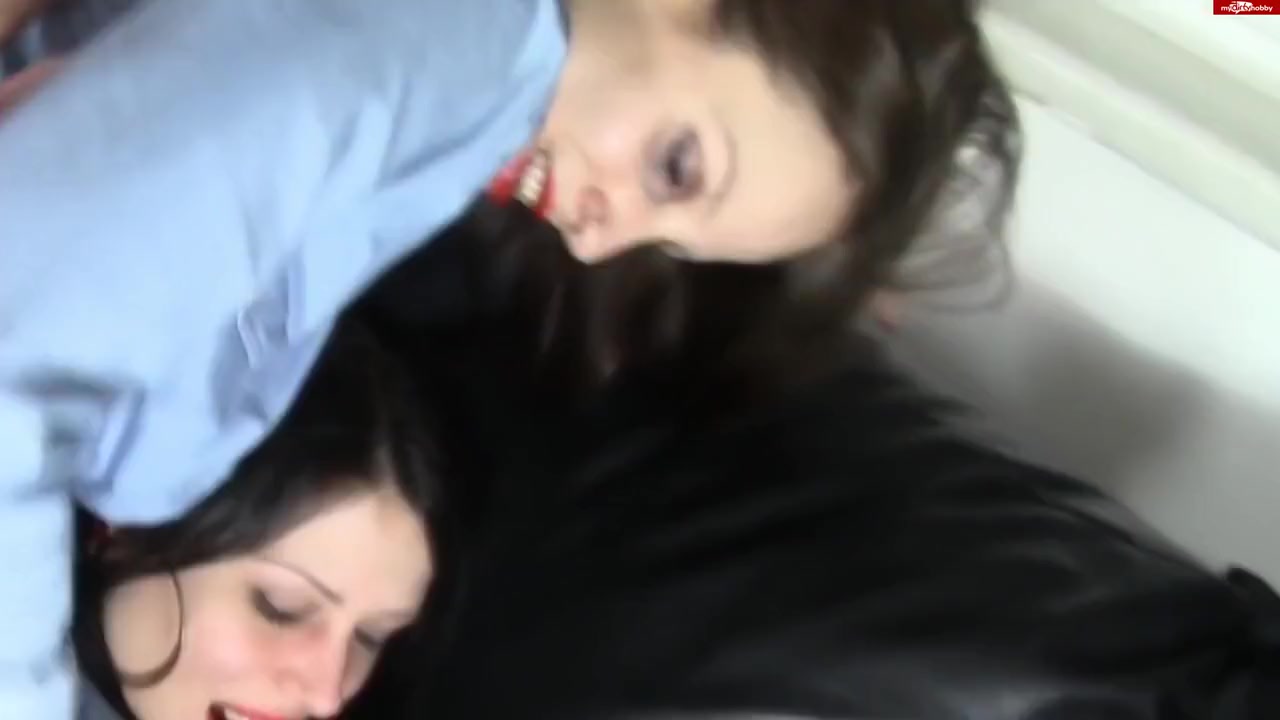Mary Wet - Doppeldecker! 1.mal Anal Fur Stiefschwester!