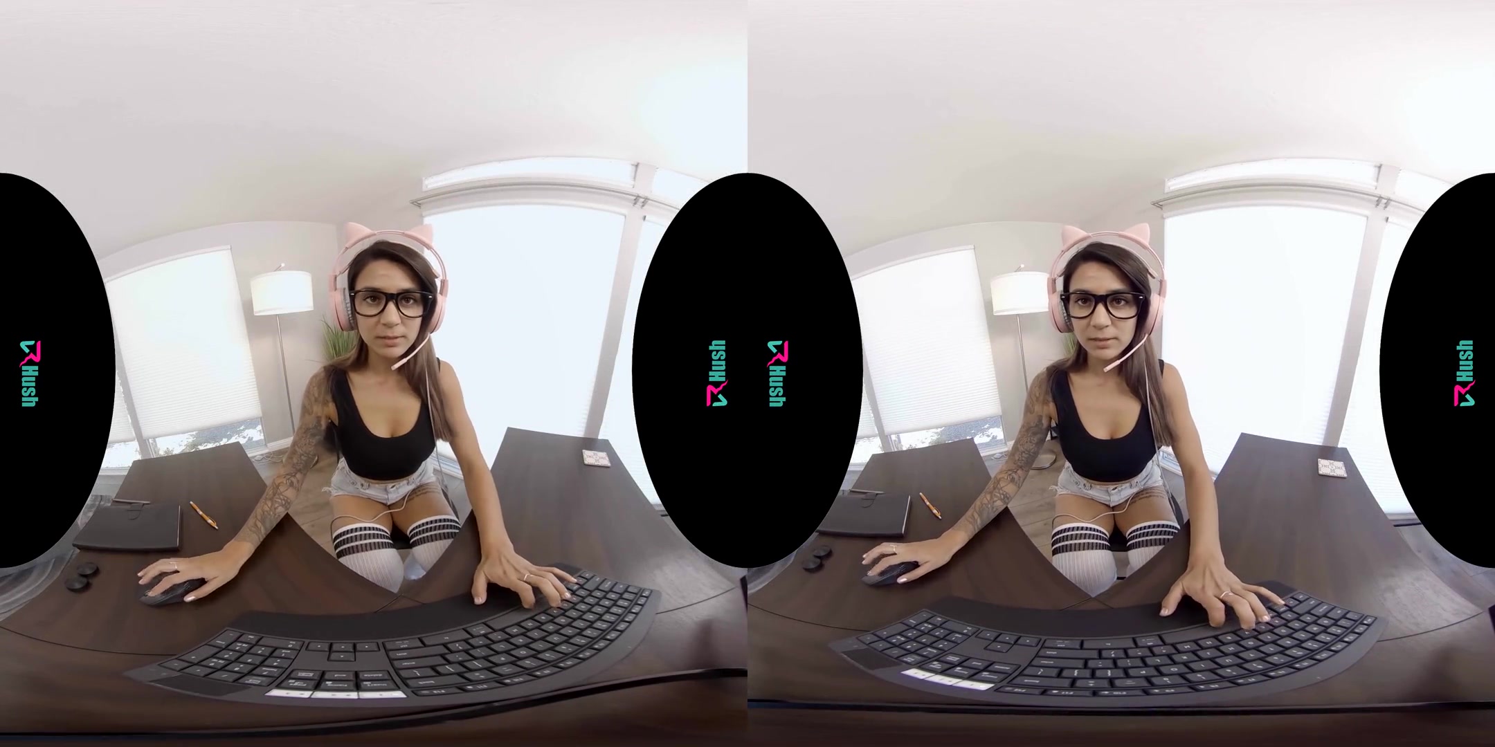 Do You Want Me To Keep The Stream On? - SexLikeReal
