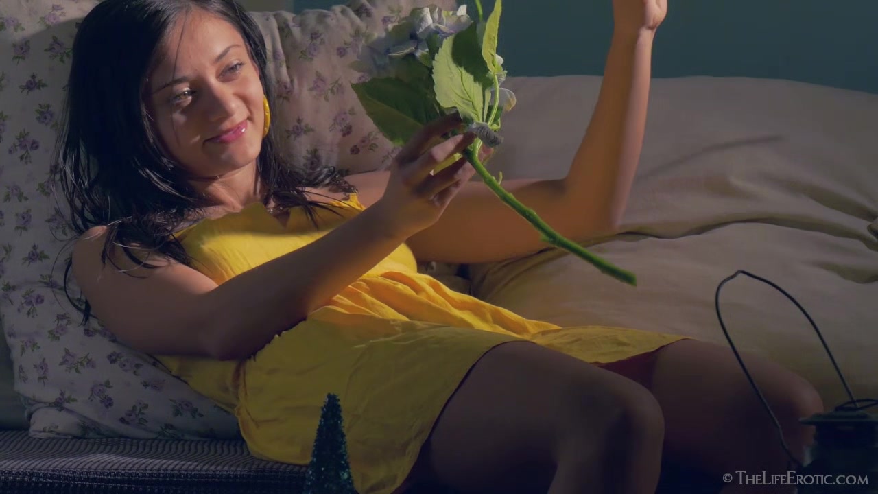 Flowers And Feathers - Sima B - TheLifeErotic