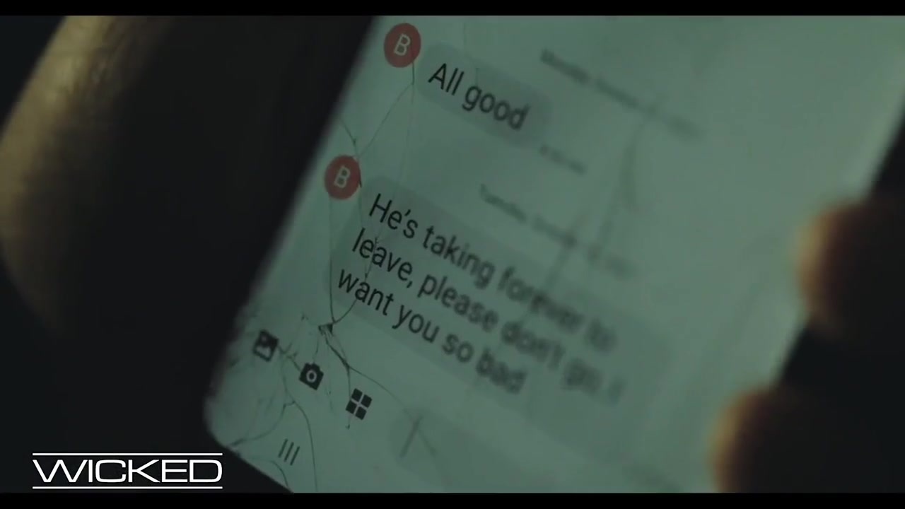 Large-breasted Darkhaired Babe Ge With Kenzie Taylor And Maddy May