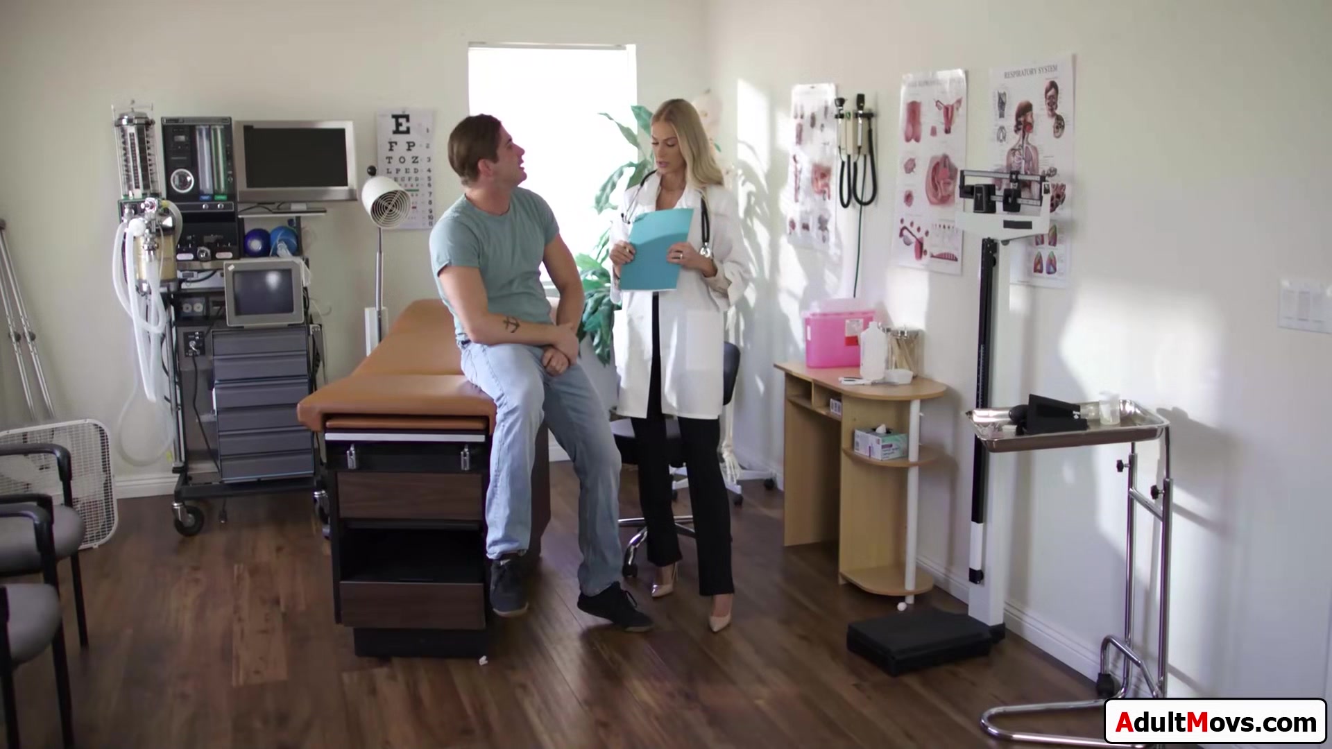 Busty doctor facefucked pussy licked and rimmed by patient