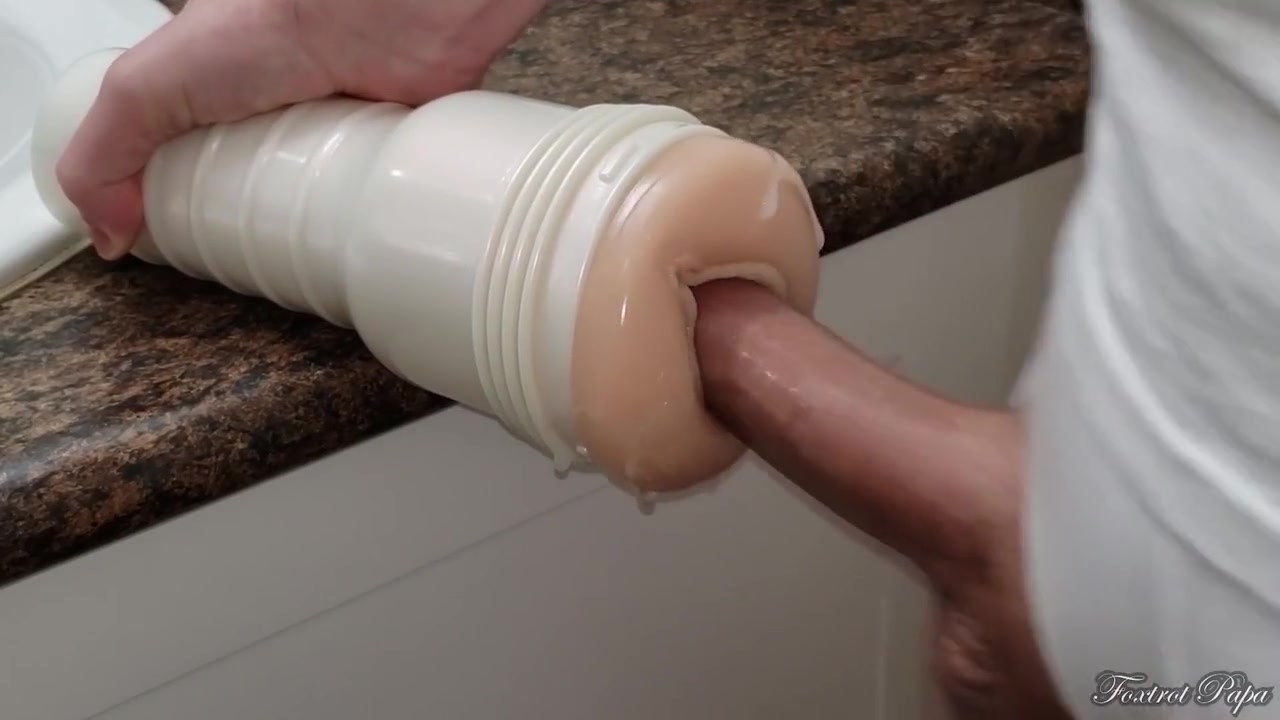 Riley Reids In Horny During Quarantine - Cumming Deep Inside Tight Pussy Toy