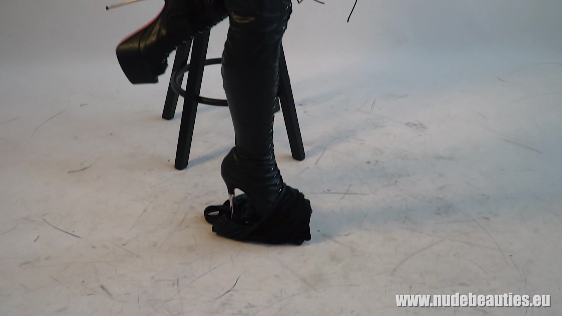 Nika N Black Boots And Body 2 - Sex Movies Featuring Nudebeauties