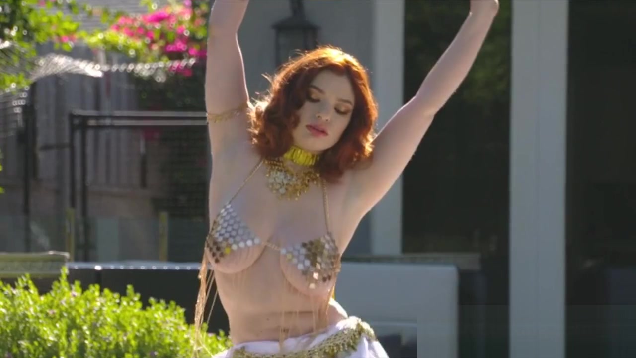 Big tit ginger ends oriental dance on cock