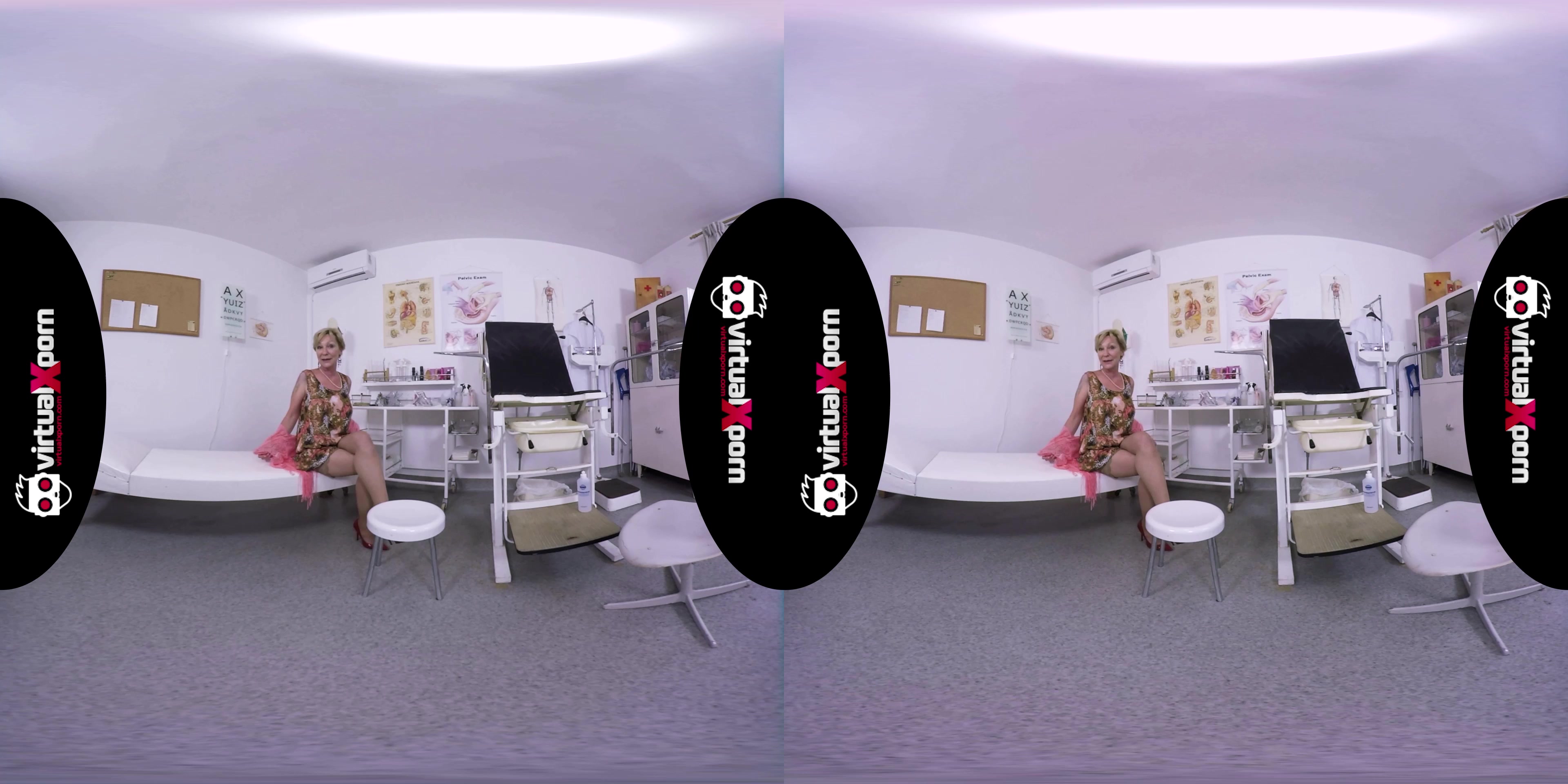 Busty Step mom Mili Masturbating - VirtualXPorn