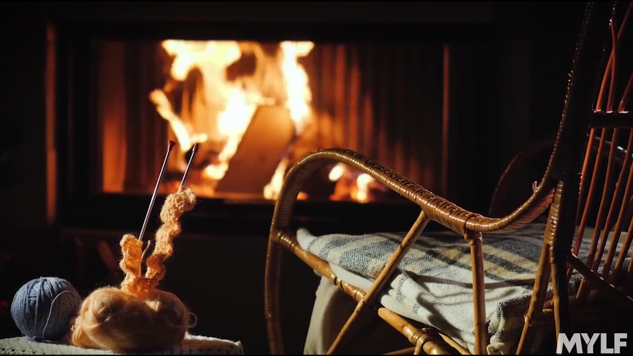 Sexy MILF Fucking Scene - MYLF