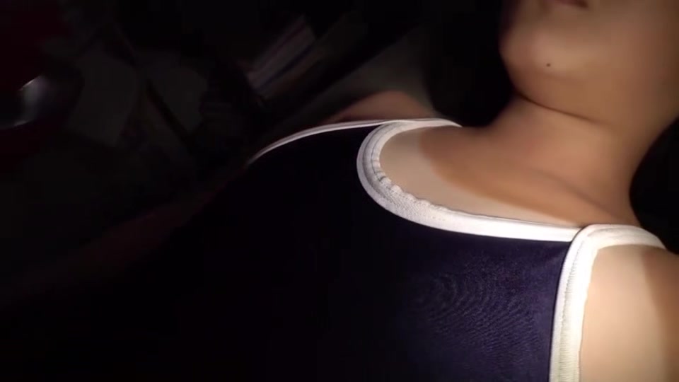06386 Beautiful girl creampie