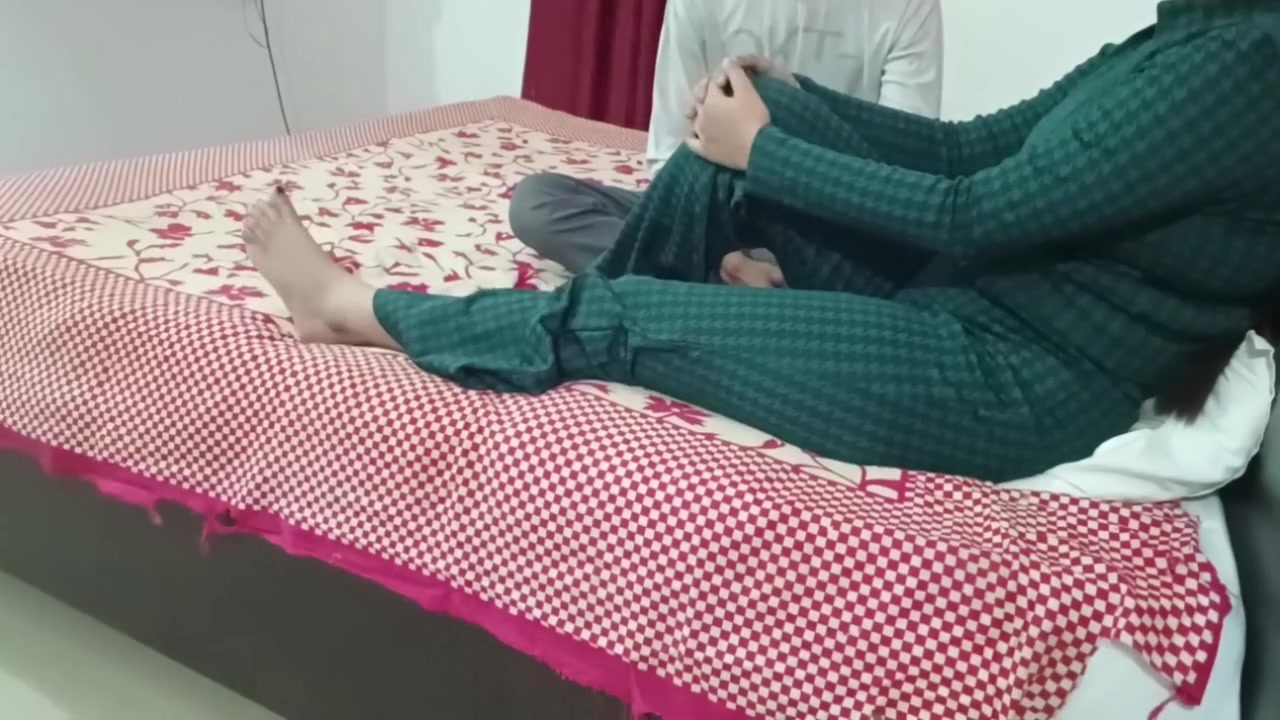 Young Beautiful Girl Comes For Dating With Her Dashing Boyfriend! Please Marry Me... I Need Hardcore Rough Sex Every Night!!