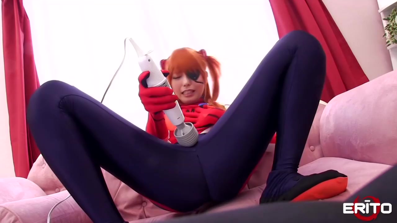 Faapy goes cosplay