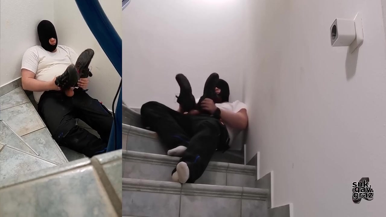 Technician Gets Weak - Sniff & Handjob - Full Video