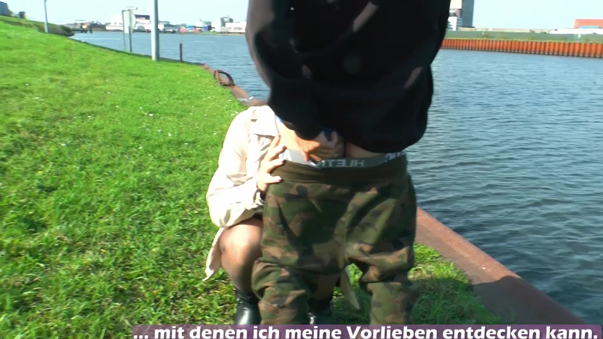 PUBLIC CAUGHT SEX - German teen 18+ make blowjob in the city