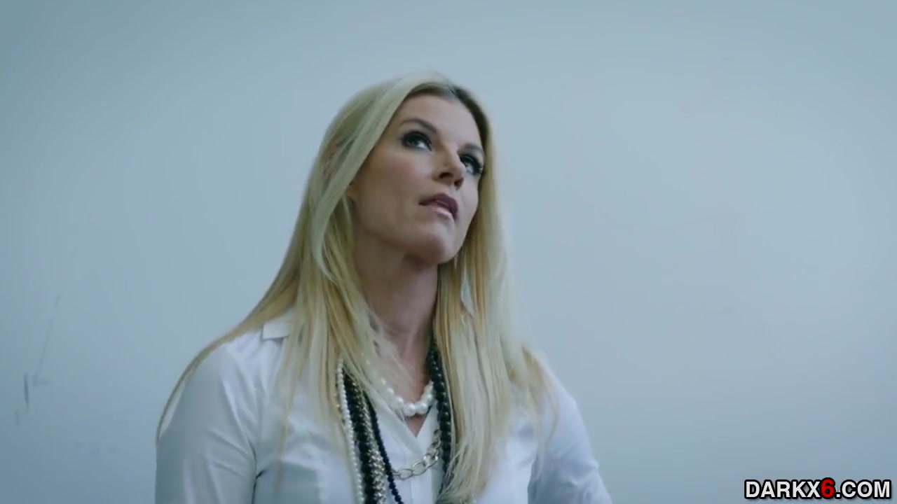 India Summer - Suck Ricky Johnsons Big Black Cock