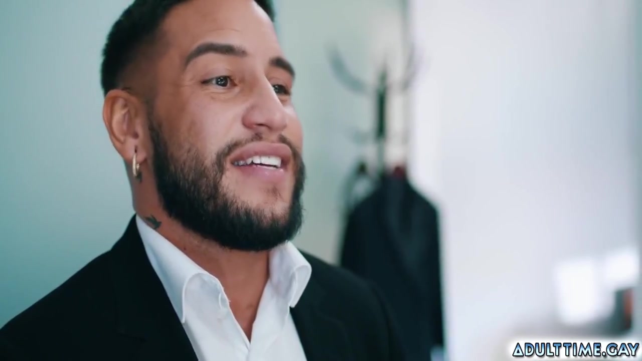 Oh Lord, What A Beautiful Scene! This Is Why I Love Is Literally Minutes Away From Getting Married When He Ends Up Fucking His Best Man! 6 Min - Gay Porn And Brock Banks