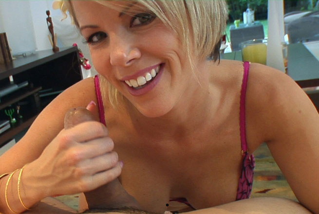 Kayla the anal banging house wife