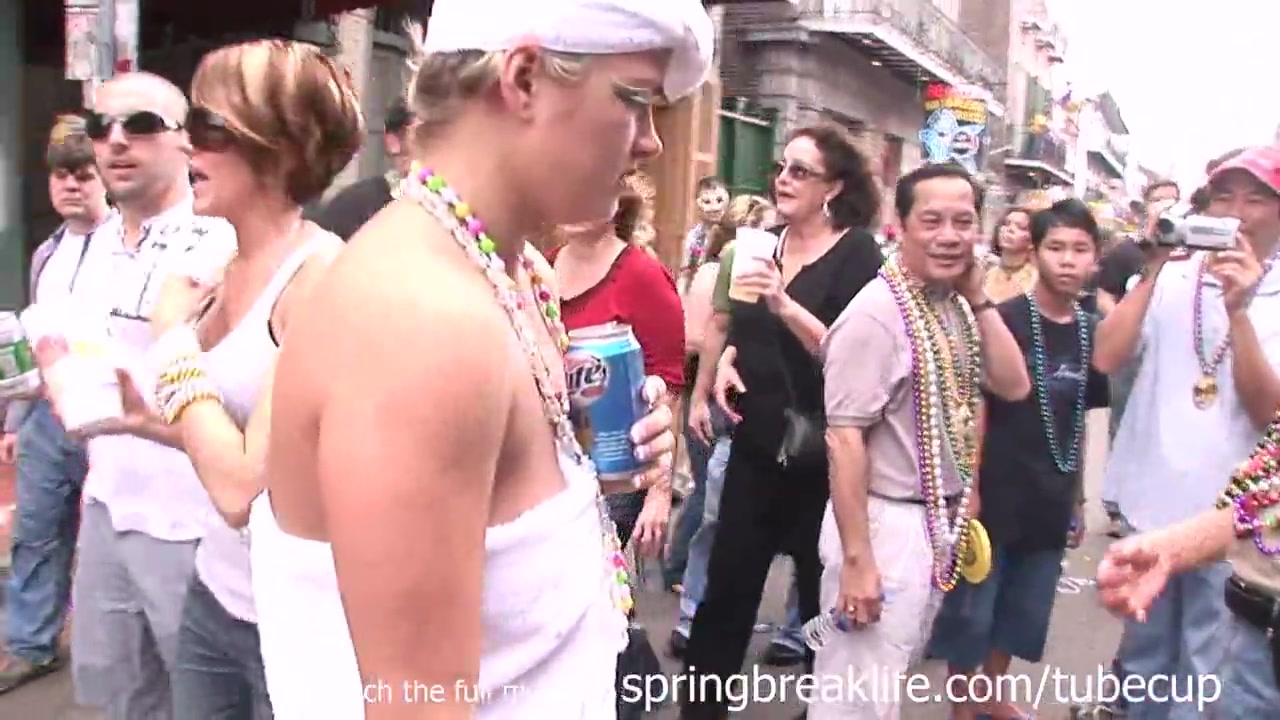 SpringBreakLife Video: Mardi Gras Daytime