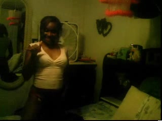 Homemade solo stripping by black skinned chick