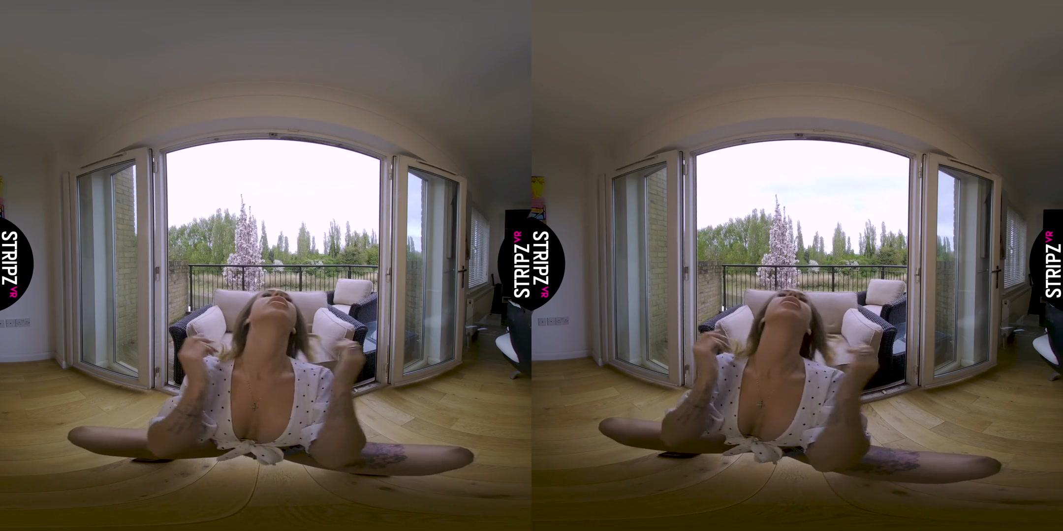 Karolina in Summer Lovin - StripzVR