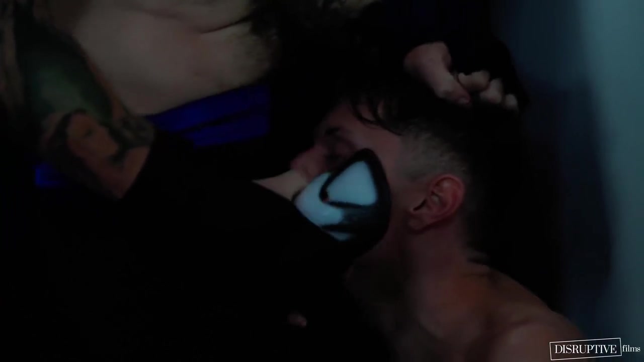Taboo Men: Cage Frenzy: Two Gays, One Octagon With Christian Wilde And Troy Accola