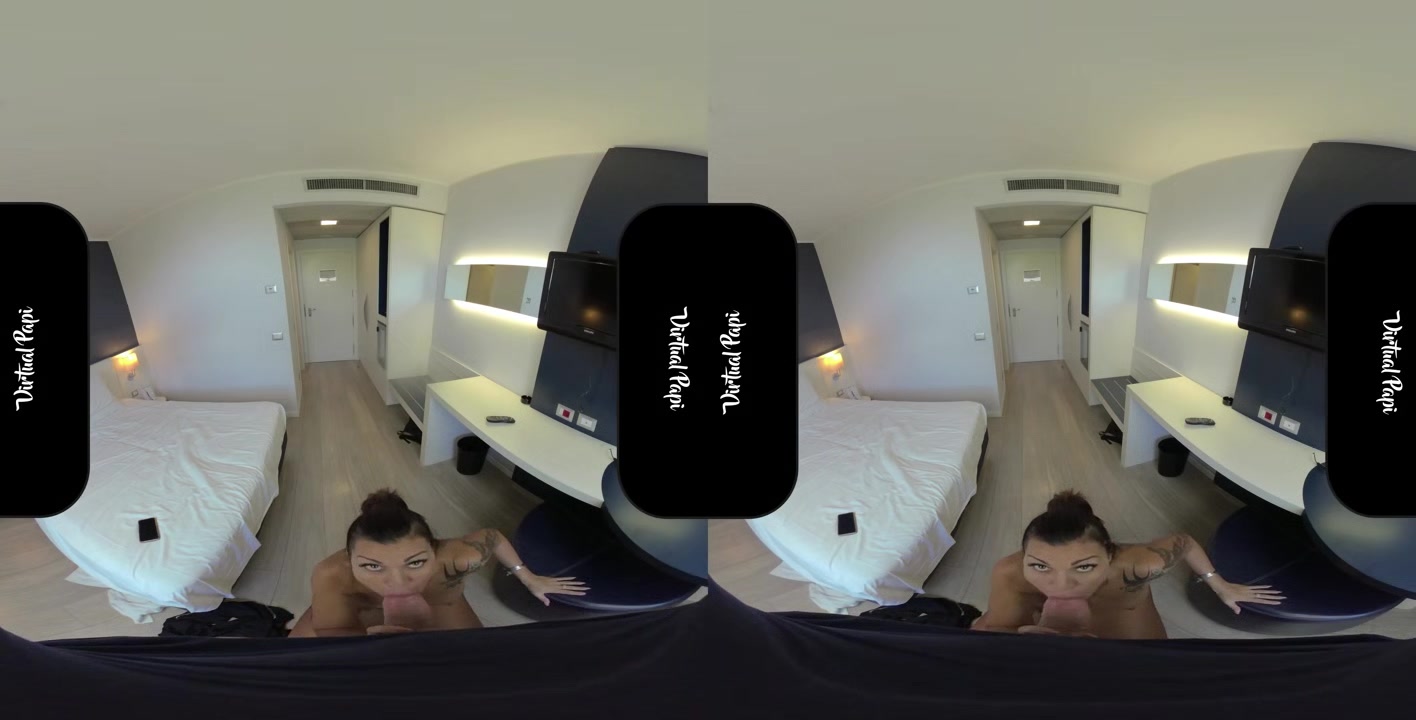 Hold On, I'm Fucking! - VirtualPapi