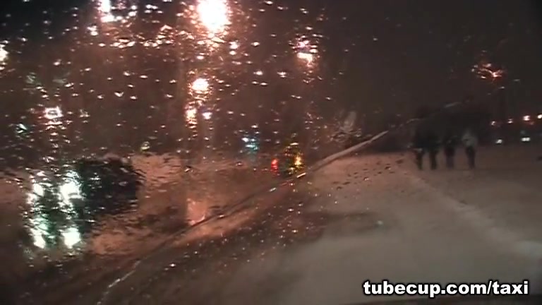 The best vid of girl fucked in taxi salon