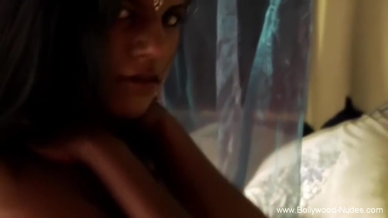 A Graceful Dance And Seductive Body From An - Indian Lady