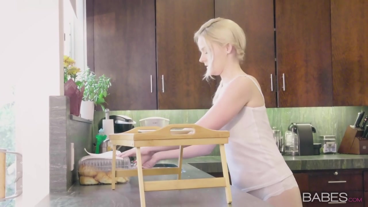Lisey Sweet & Osa Lovely in Pillow Princess - Babes