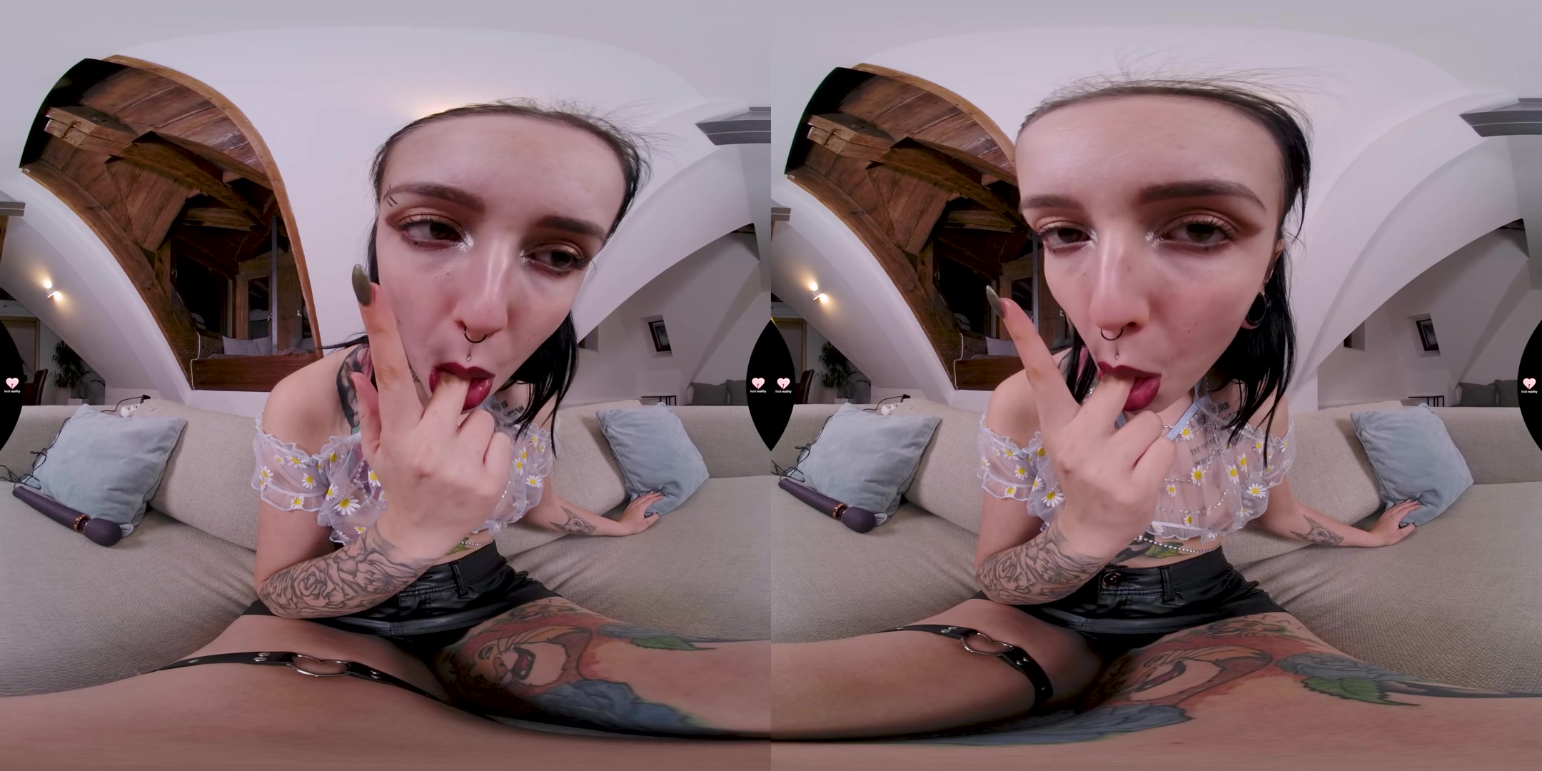 Tattoed Sexy Punk Girl Gets Off With Magic Wand - LustReality