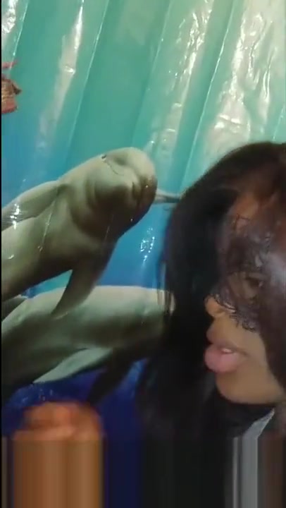 Snuck off: To Get Face Fucked