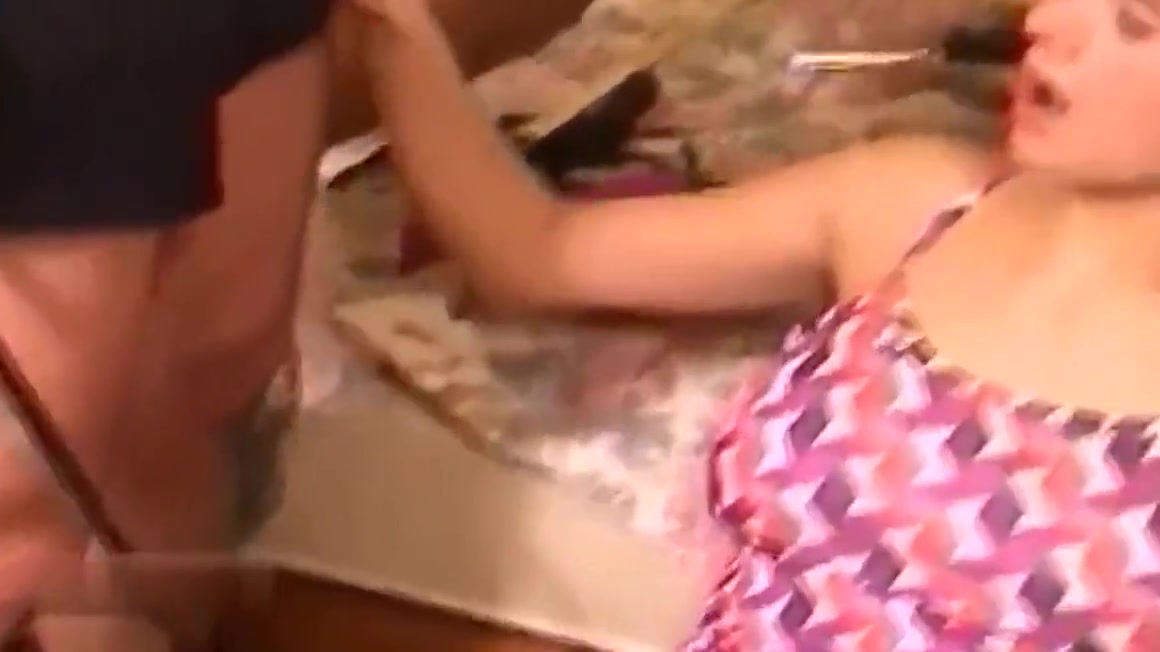 PRETTY COUPLE HAVING SLAVING FUN
