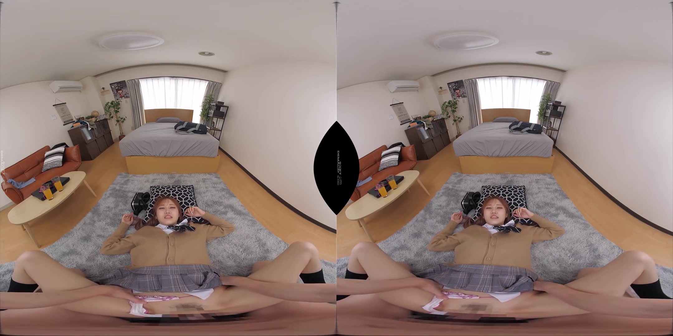 Amiri Saito - Gyaru Sucked Into Vr Left All Exposed For My Naughty Devices