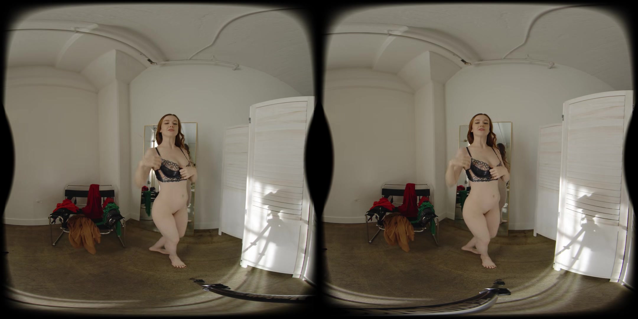 Changing - Emilybloom - Vr Porn Video