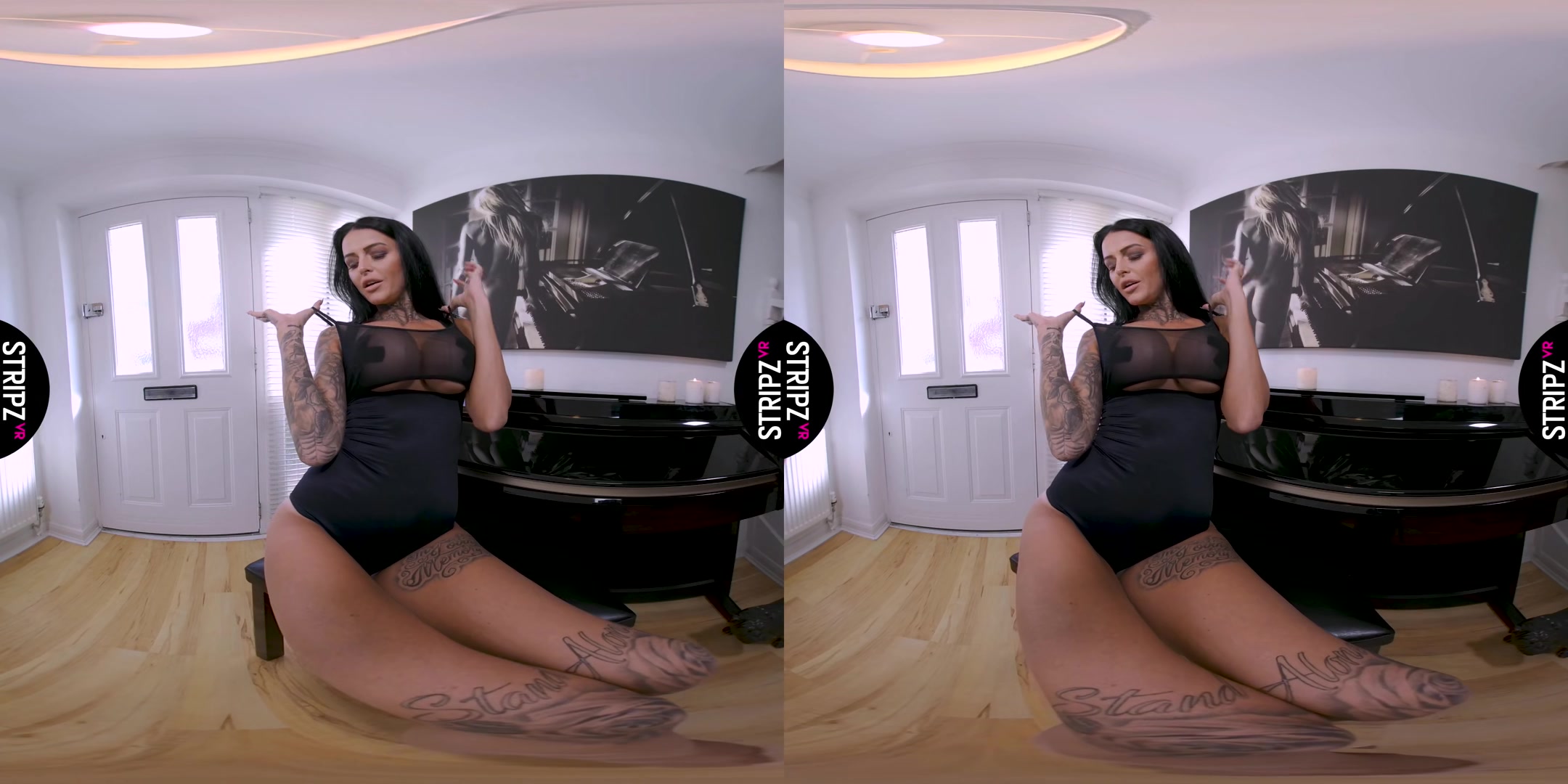 Wax My Bitch Up! - StripzVR