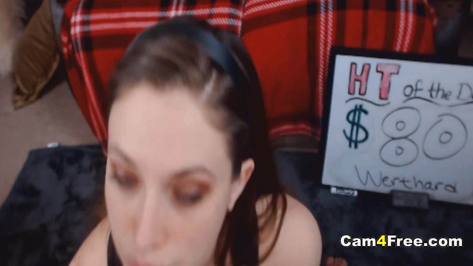 Lovely Babe Playing With Her Cunt on Cam