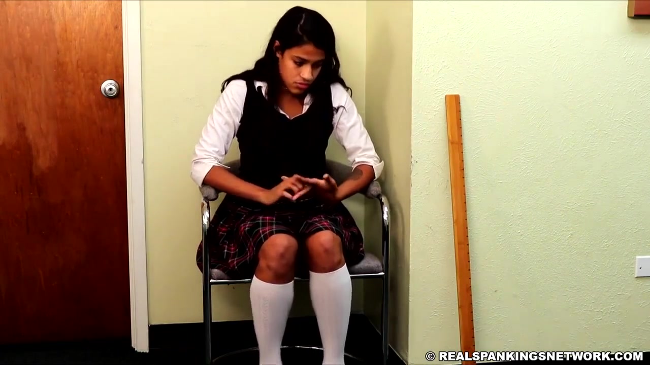 Cleo Is Late For Math Class With Cleo Gold